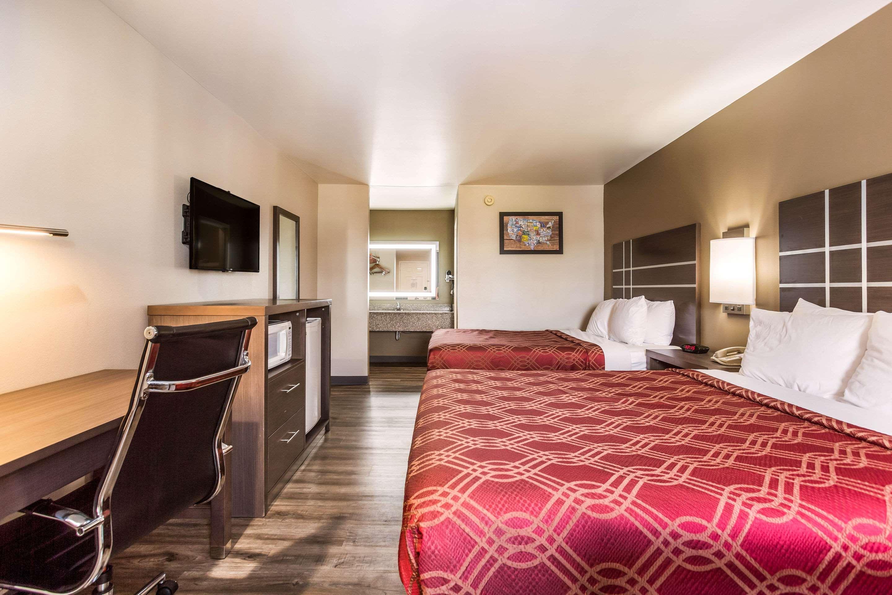 Econo Lodge Inn & Suites Murfreesboro Dış mekan fotoğraf