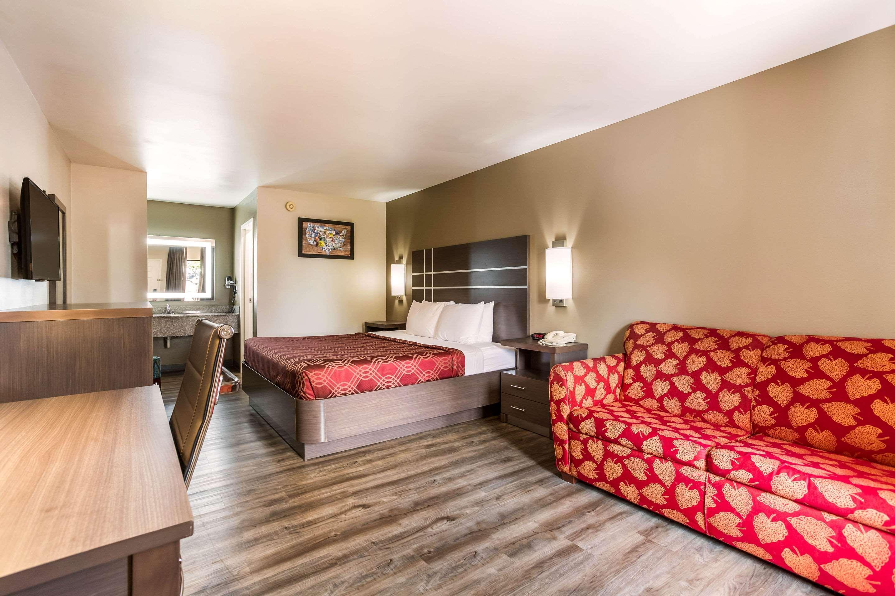 Econo Lodge Inn & Suites Murfreesboro Dış mekan fotoğraf