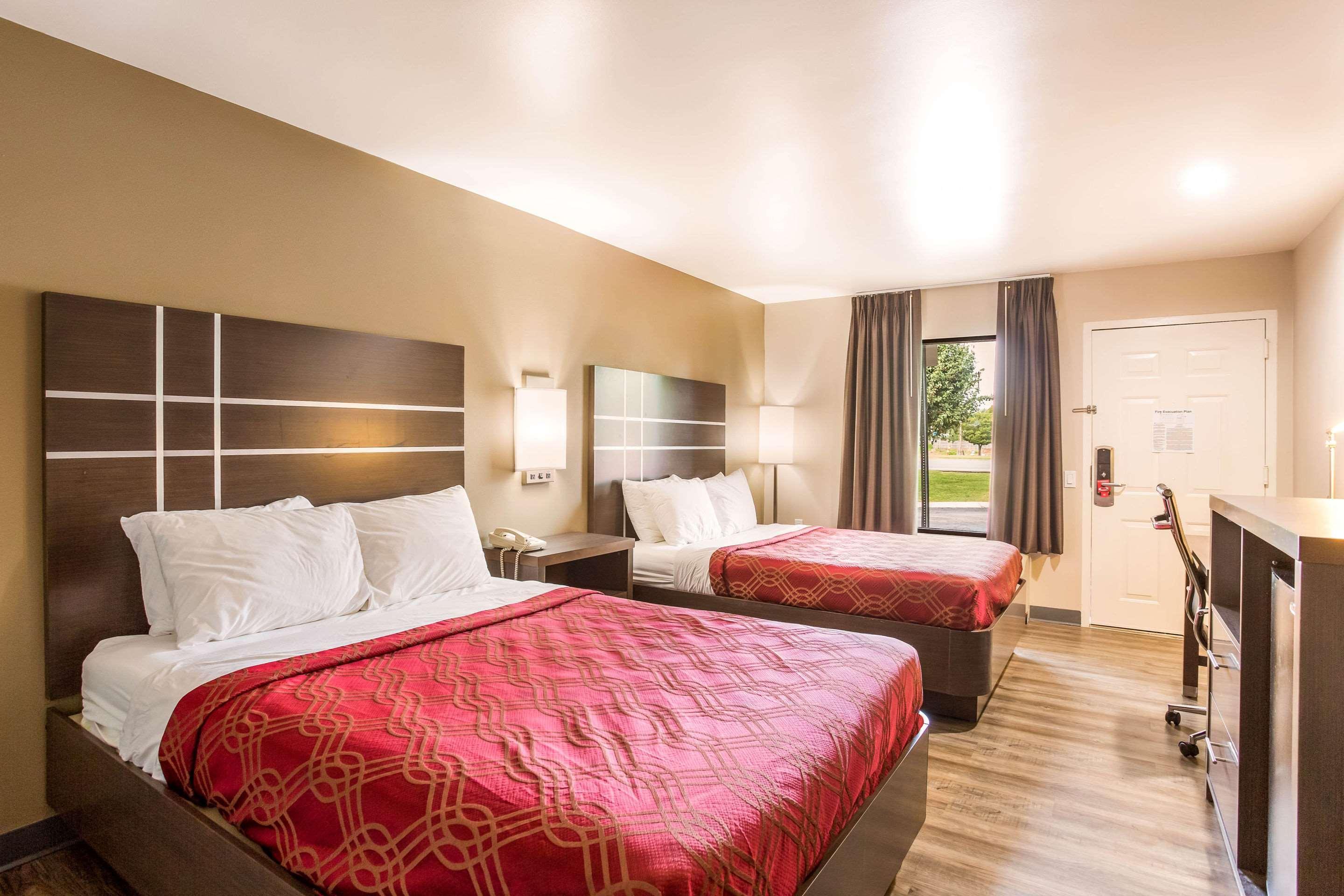 Econo Lodge Inn & Suites Murfreesboro Dış mekan fotoğraf