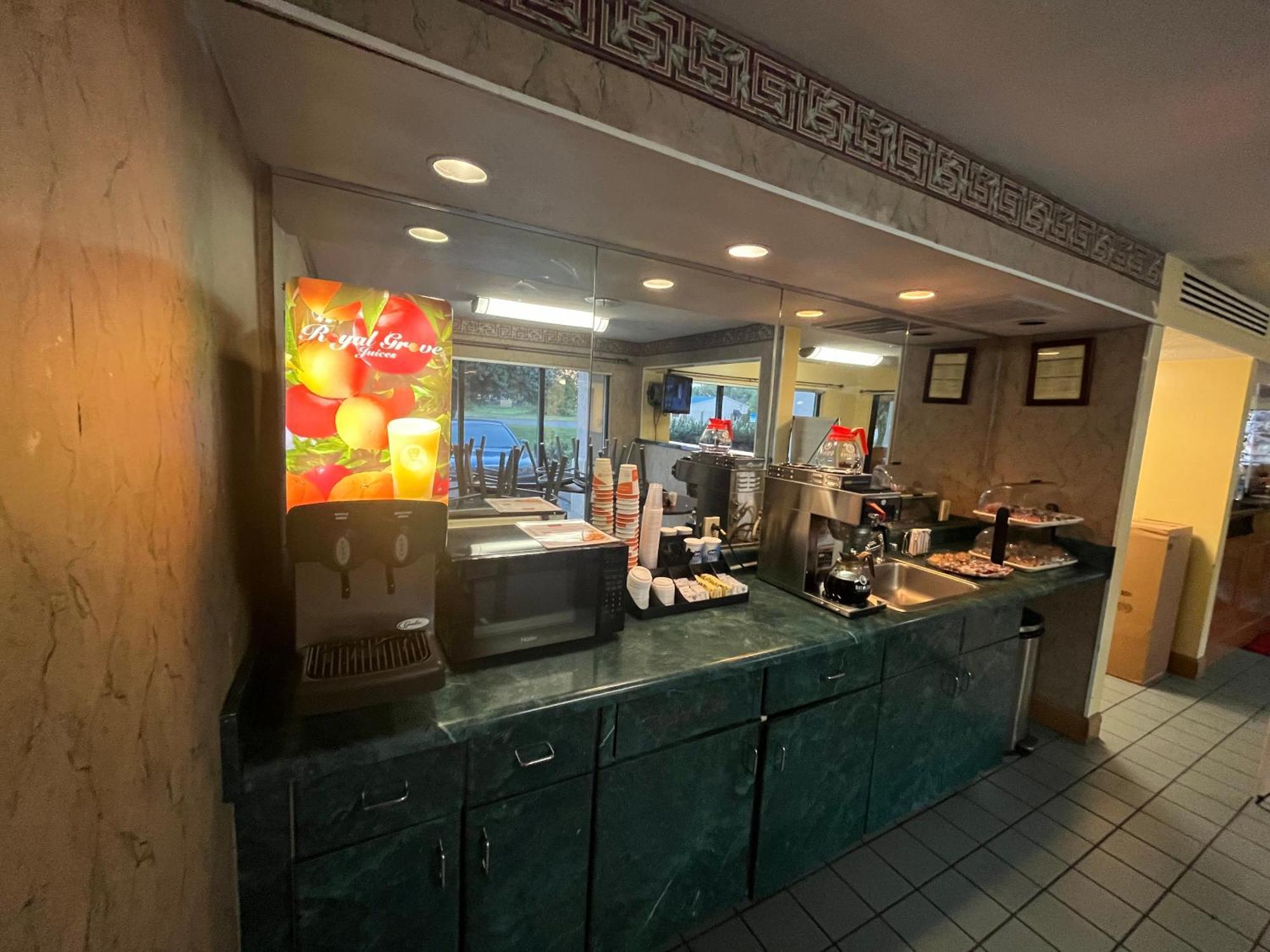 Econo Lodge Inn & Suites Murfreesboro Dış mekan fotoğraf